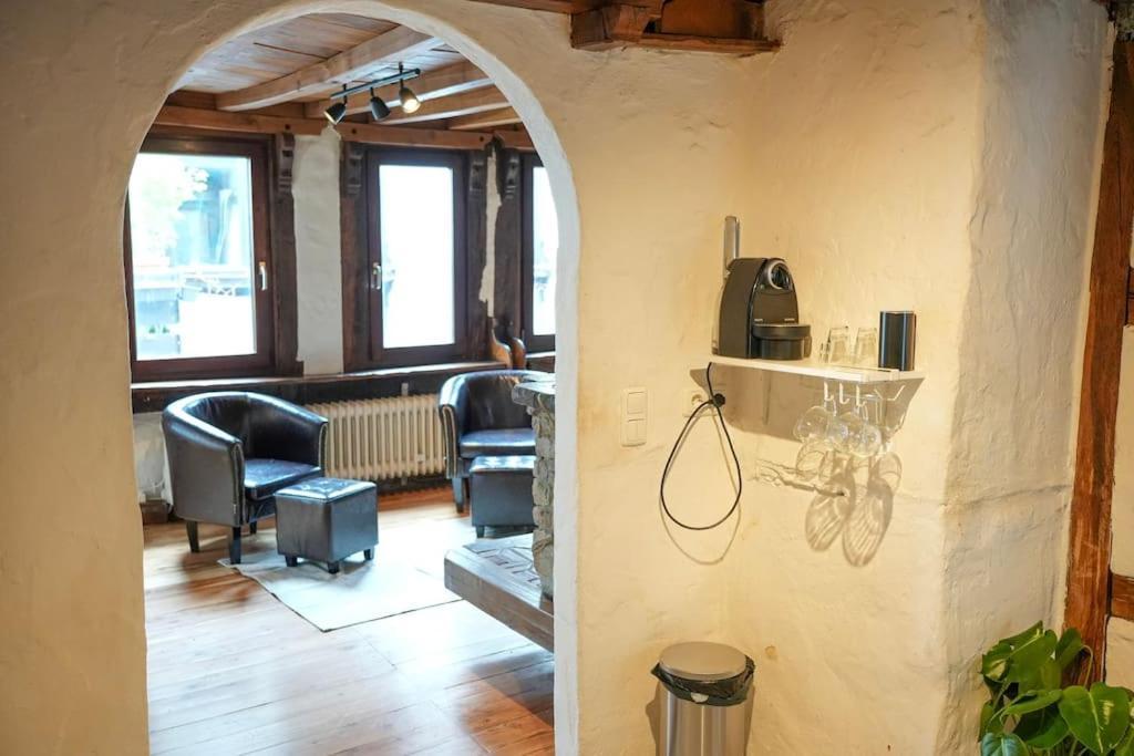 Charmante Fachwerk Wohnung Mit Terrasse In Der Altstadt كوبلنس المظهر الخارجي الصورة